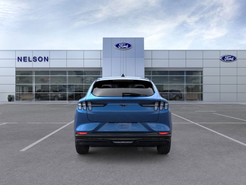 2025 Ford Mustang Mach-E Premium - Photo 31