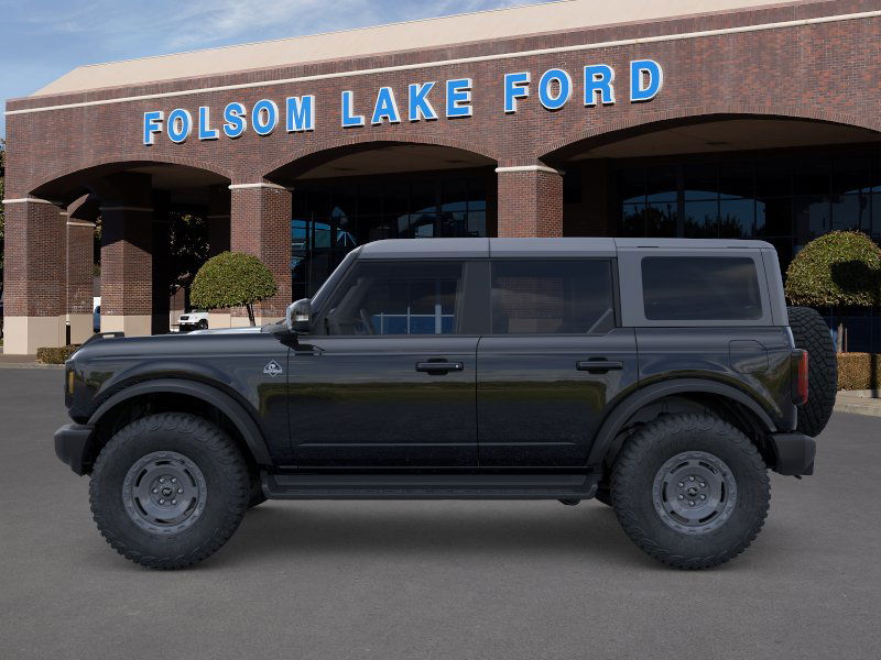 2025 Ford Bronco Outer Banks photo 4
