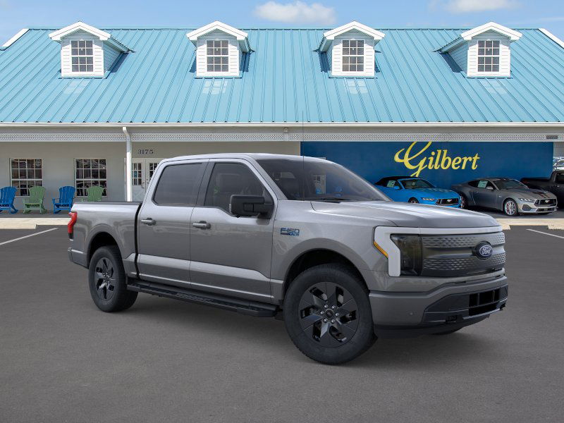 2025 Ford F-150 Lightning Flash photo 29