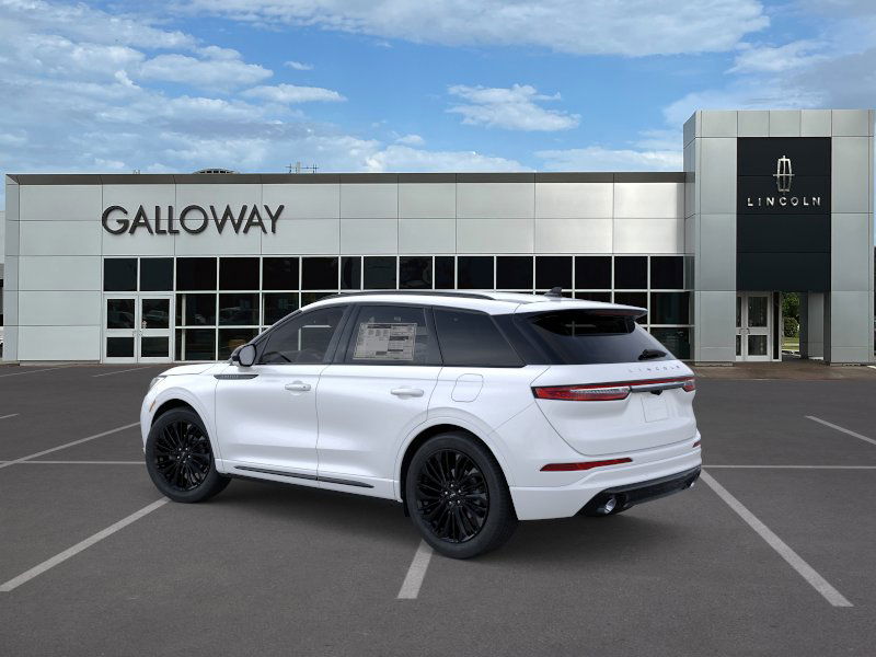 2026 Lincoln Corsair Premiere photo 4