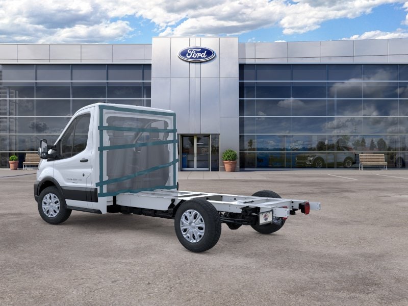 2025 Ford Transit Cutaway Base - Photo 25