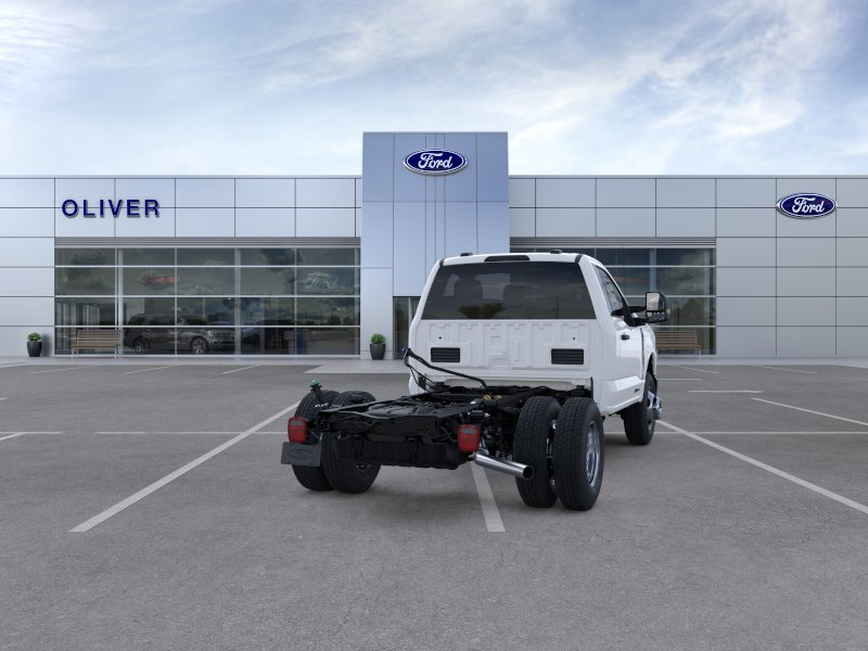 2026 Ford F-350 Super Duty Chassis Cab XL - Photo 8