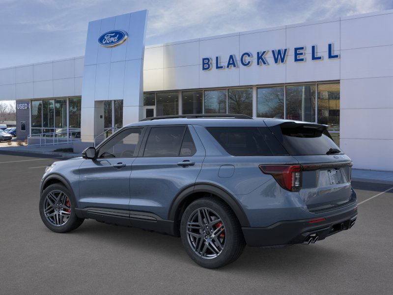 2025 Ford Explorer ST photo 2