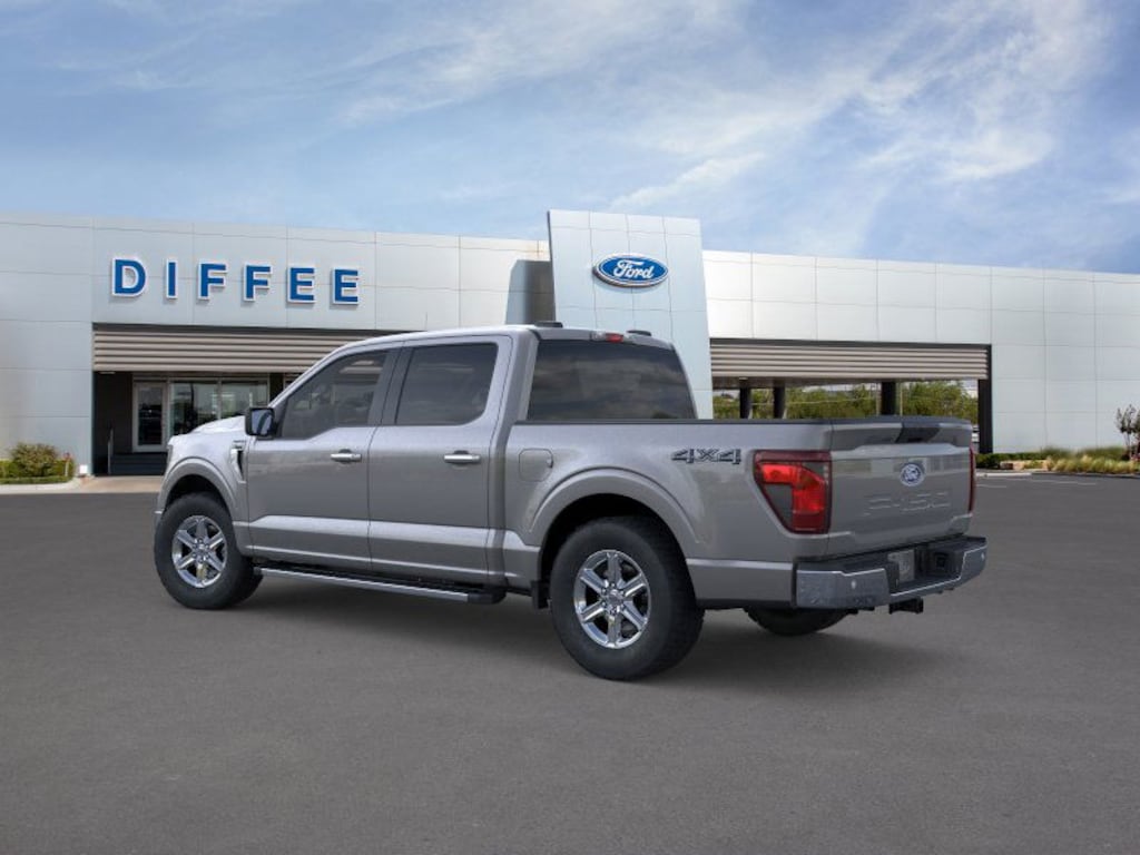 New 2025 Ford F-150 XLT Truck SuperCrew Cab