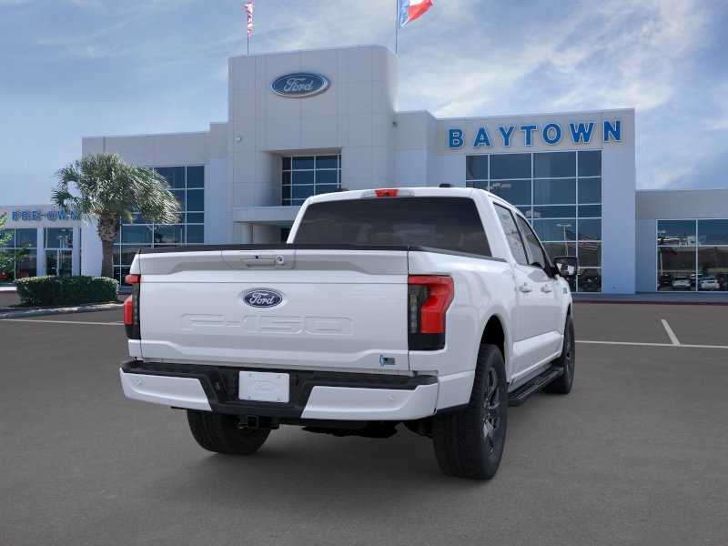 2025 Ford F-150 Lightning Flash - Photo 8