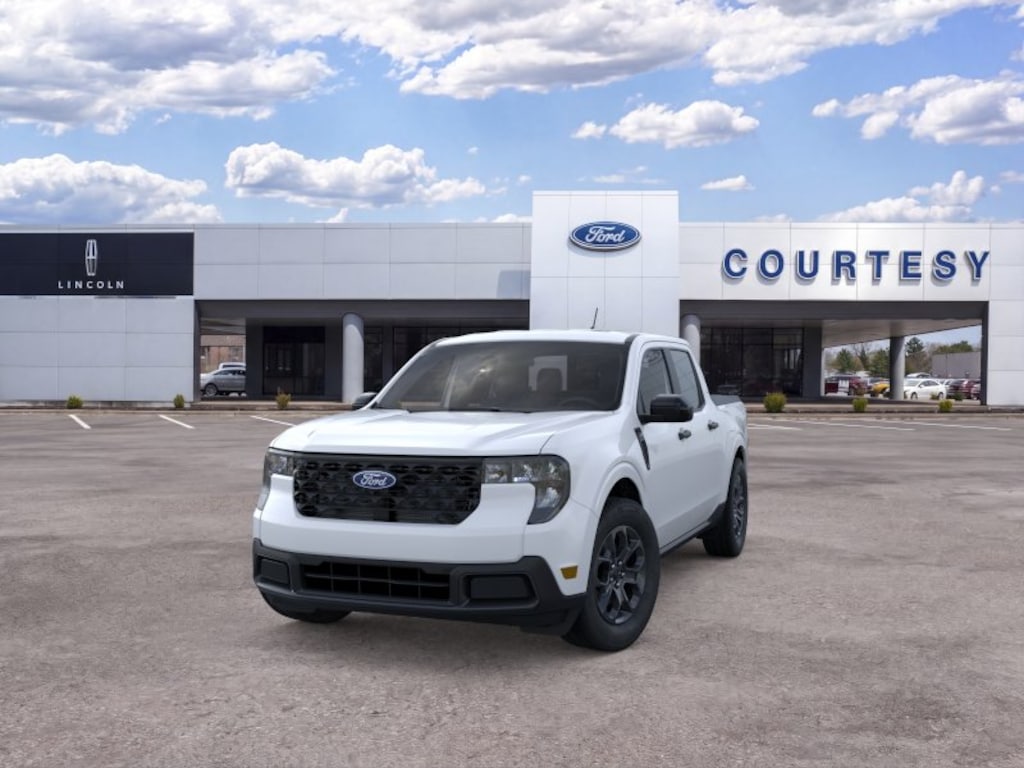 New 2026 Ford Maverick XLT Truck SuperCrew