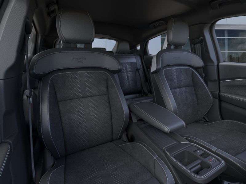 2025 Ford Mustang Mach-E GT - Photo 40