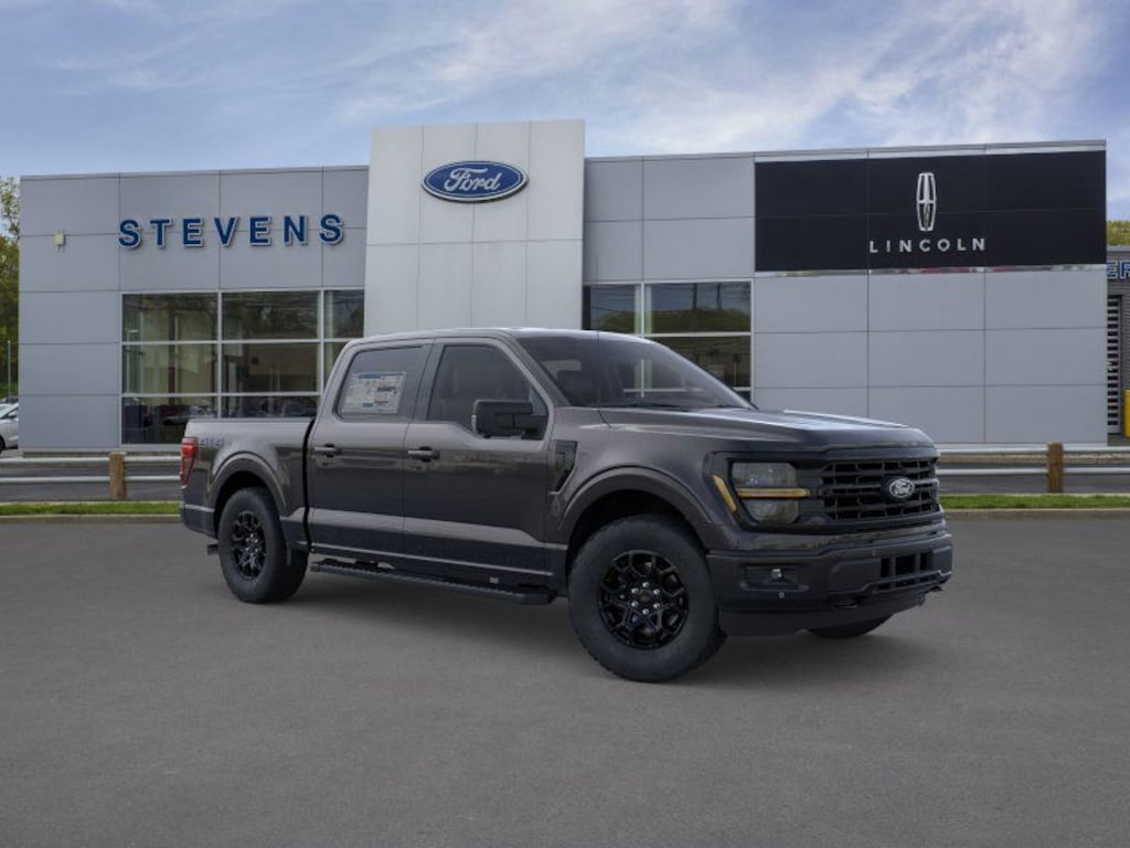 New 2025 Ford F-150 XLT Truck