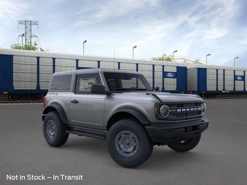 2025 Ford Bronco 2-Door Base's photo