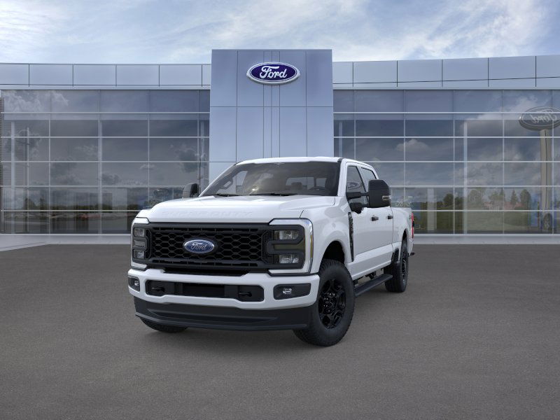 2025 Ford F-250 photo 2