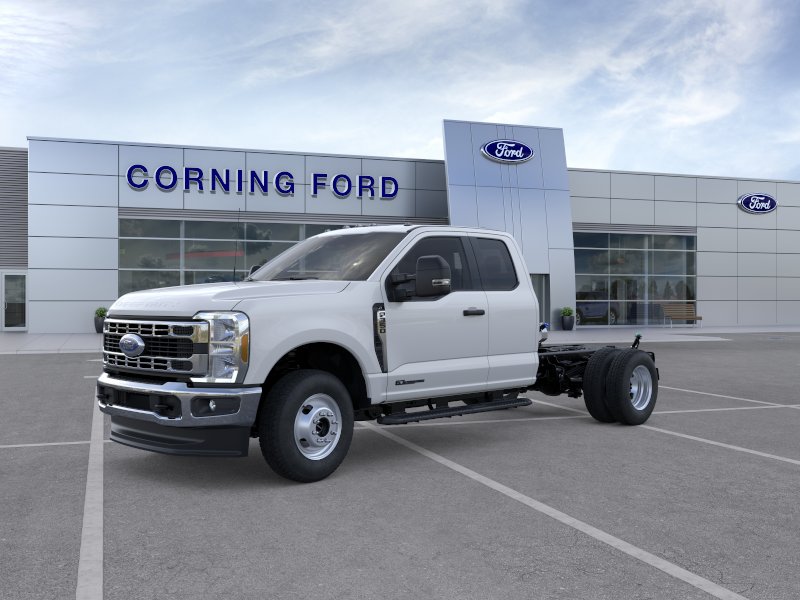 2026 Ford F-350 XL 4x4 SuperCab 168-In DRW's photo