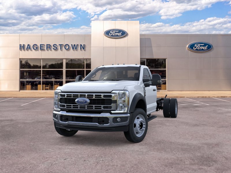2026 Ford F-450 Super Duty Chassis Cab XL - Photo 2