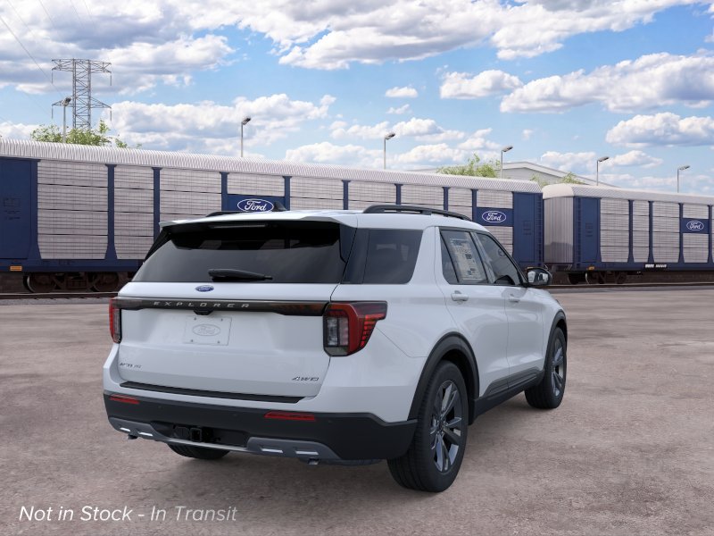 2026 Ford Explorer Active - Photo 8