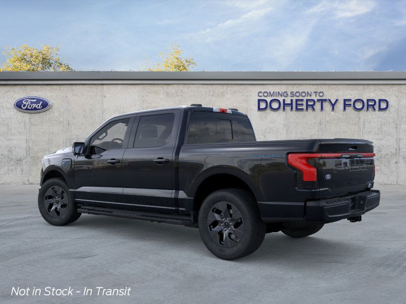 2025 Ford F-150 Lightning Lariat photo 3
