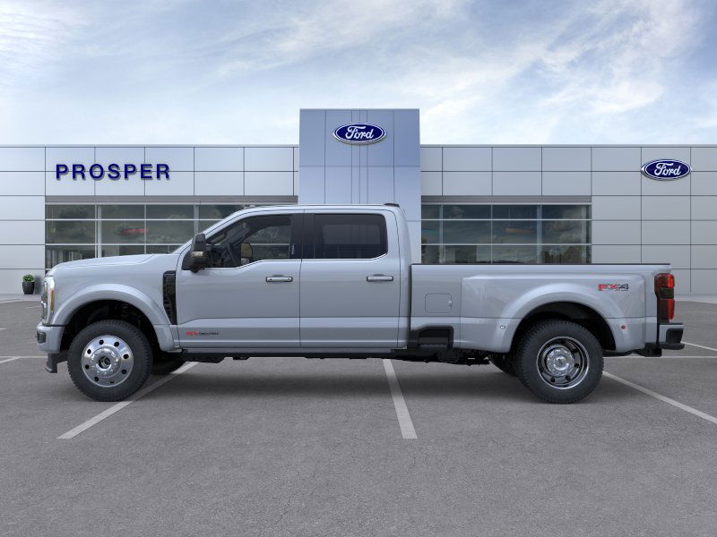 2026 Ford F-450 Platinum photo 3