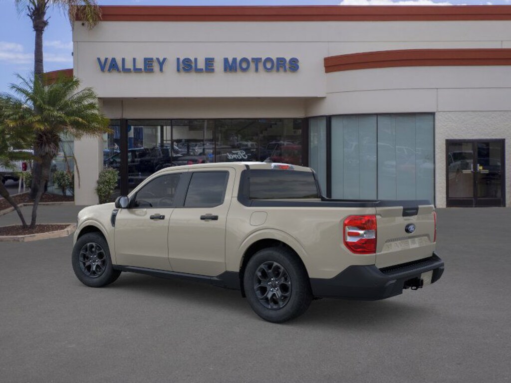 New 2025 Ford Maverick XLT Truck SuperCrew