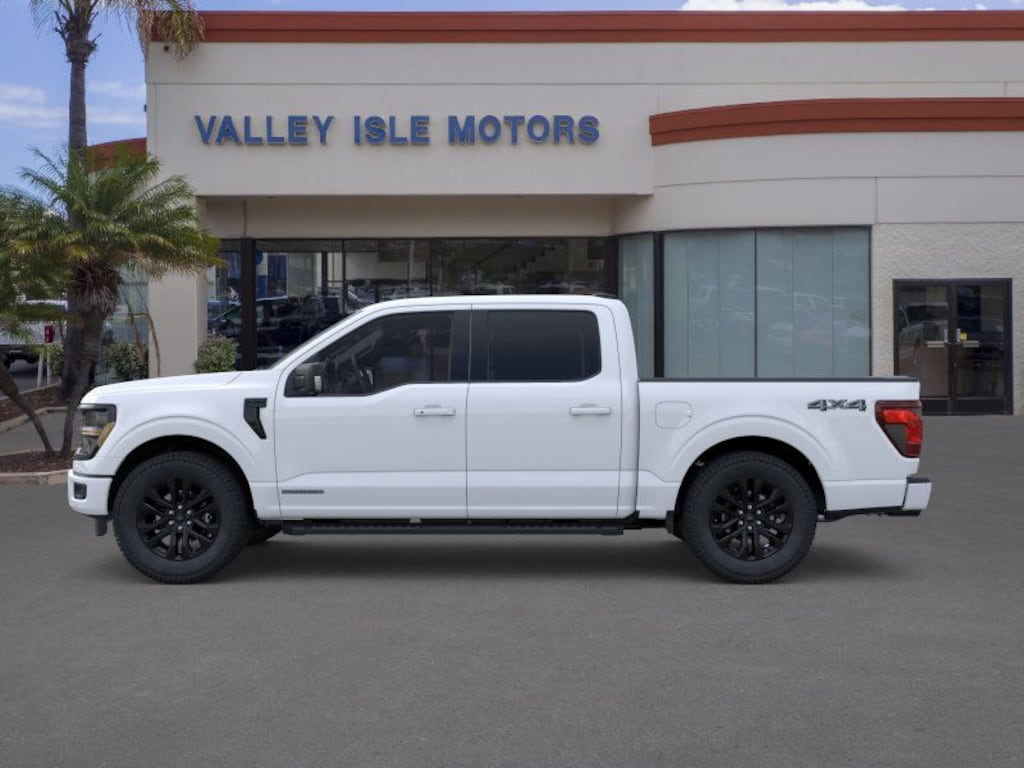 New 2025 Ford F-150 XLT Truck SuperCrew Cab