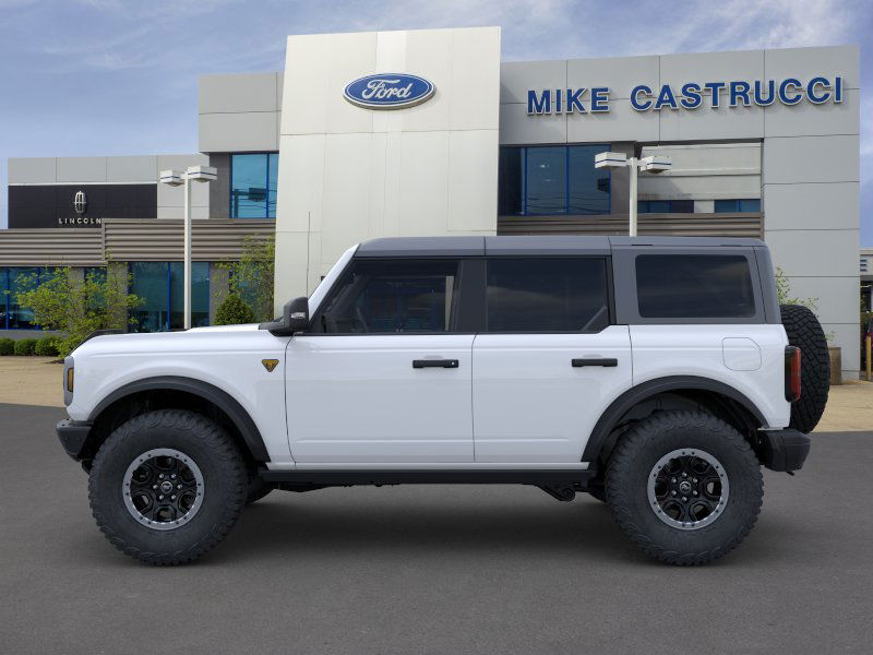 2024 Ford Bronco Badlands photo 3