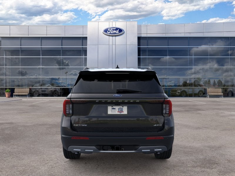 2026 Ford Explorer Active - Photo 5