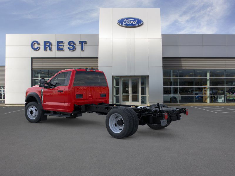 2025 Ford F-450 photo 4