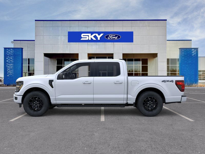 2025 Ford F-150 XLT photo 3