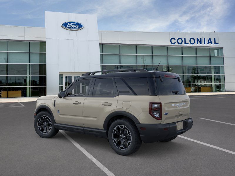 2025 Ford Bronco Sport Outer Banks photo 2