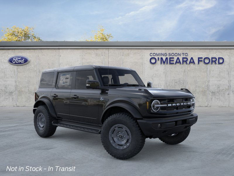 2025 Ford Bronco Outer Banks photo 2