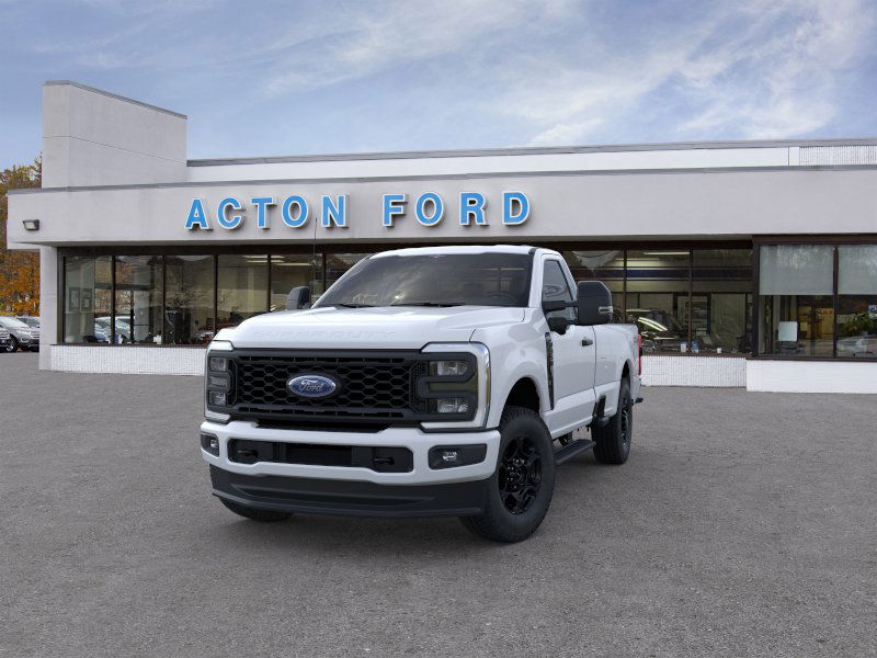 2025 Ford F-350 photo 2