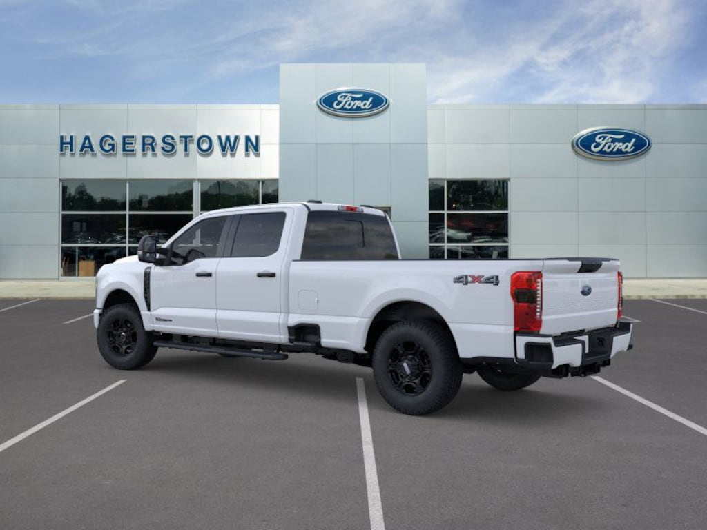 New 2026 Ford F-250 XL Truck Crew Cab