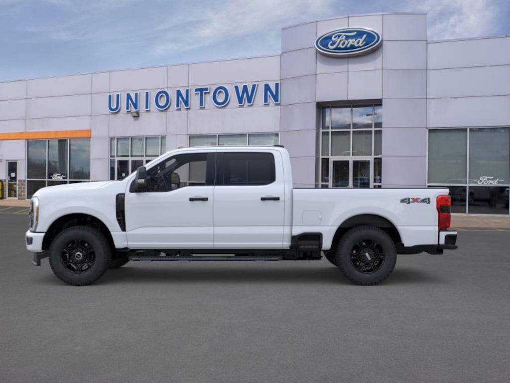 New 2026 Ford F-250 Super Duty F-250 XL 4x4 XL Crew Cab 6.8 ft. SB Pickup