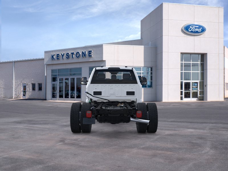 2025 Ford F-600 Super Duty Chassis Cab XL - Photo 27