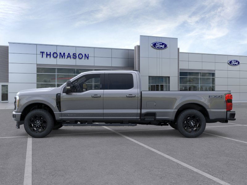 2025 Ford F-350 XLT photo 3
