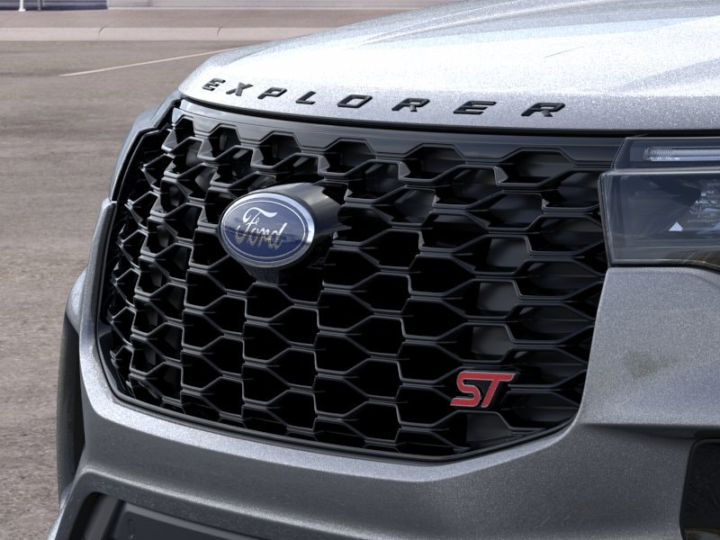 2026 Ford Explorer ST - Photo 17