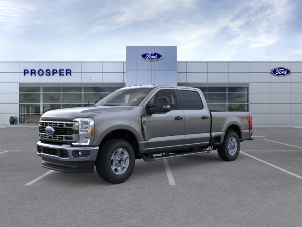 New 2026 Ford F-250 ® XLT Truck Crew Cab