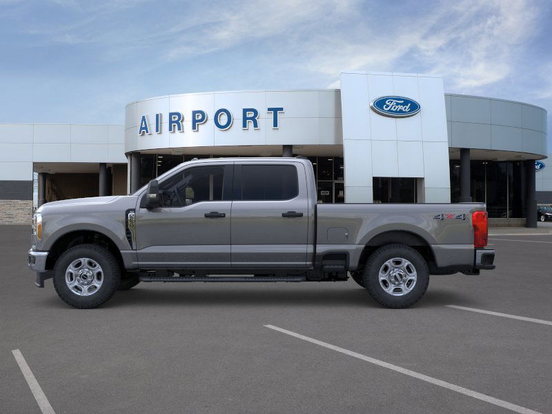 2026 Ford F-250 XLT photo 3