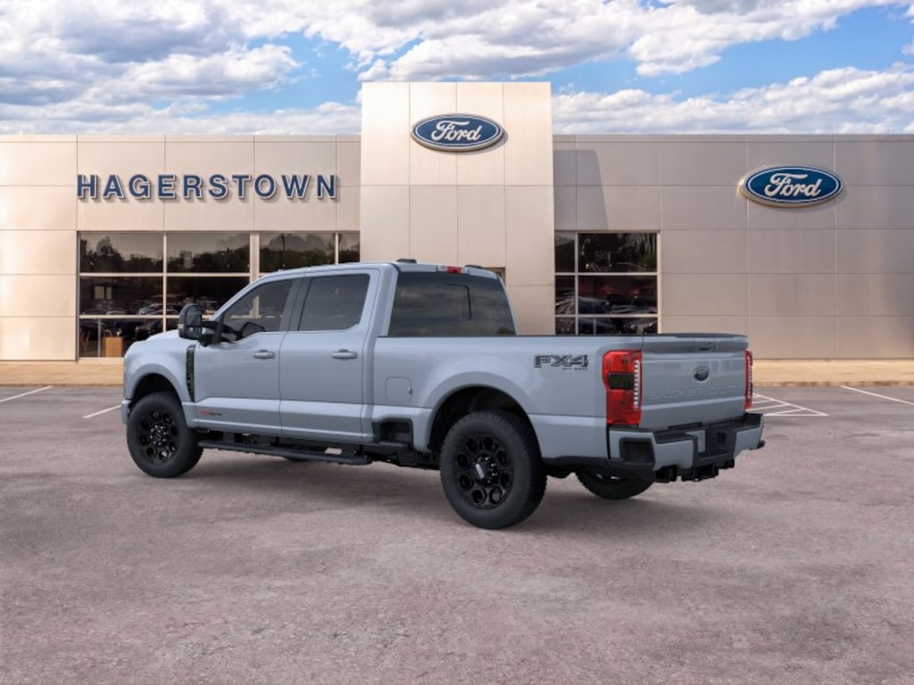 New 2026 Ford F-350 Lariat Truck Crew Cab