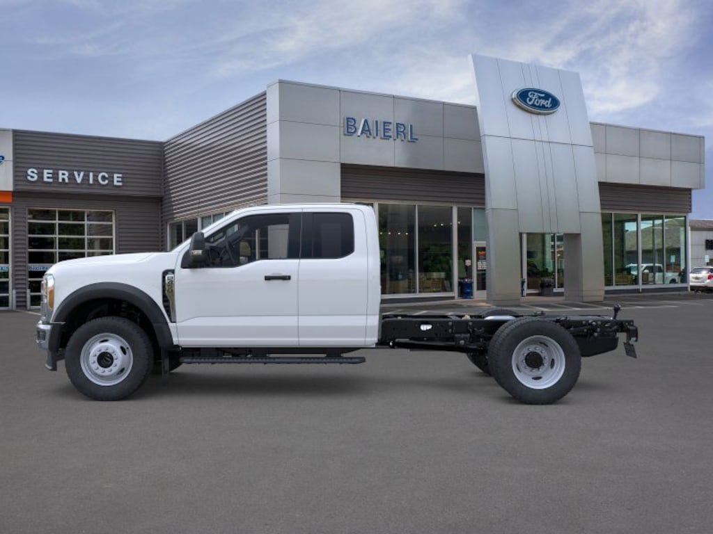 New 2026 Ford Super Duty F-450 DRW Truck