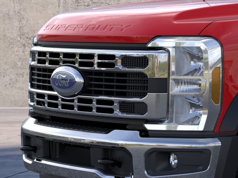 2025 Ford F-550 Super Duty Chassis Cab XLT - Photo 52