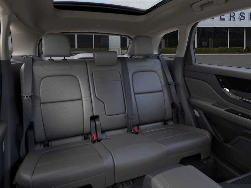 2025 Lincoln Corsair Grand Touring - Photo 11