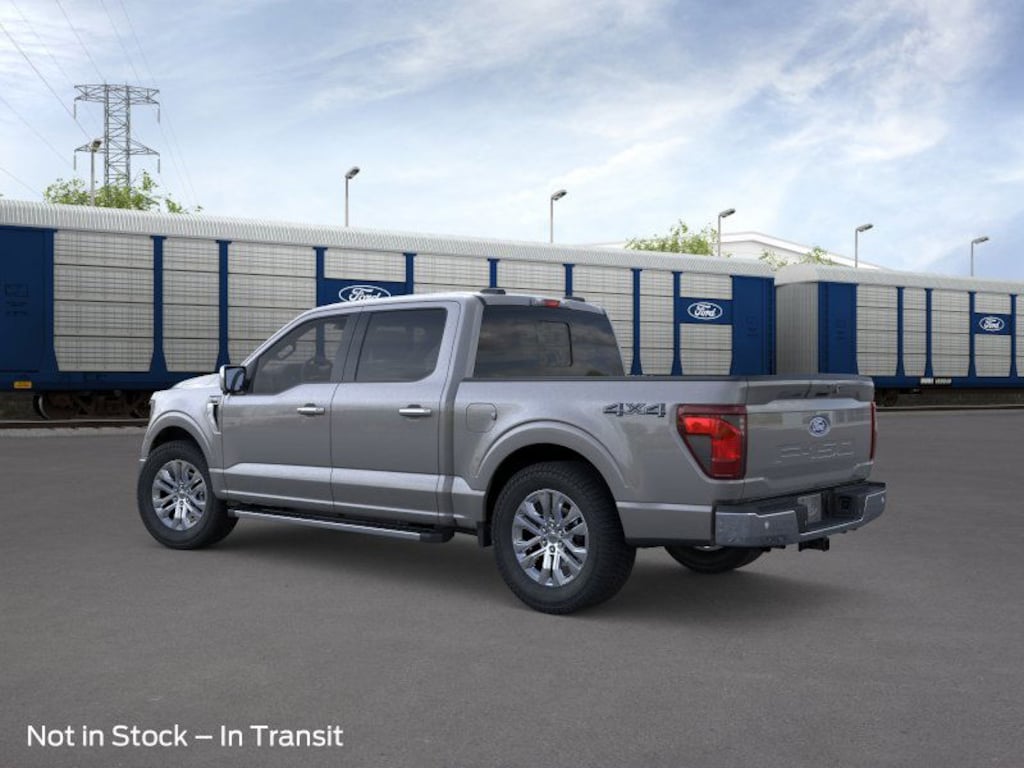 New 2025 Ford F-150 XLT 4WD Supercrew 5.5 Box 4WD SuperCrew 5.5 Box