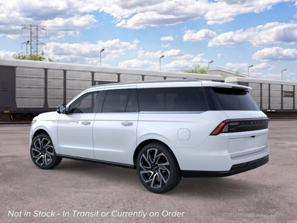 New 2026 Lincoln Navigator L Reserve SUV