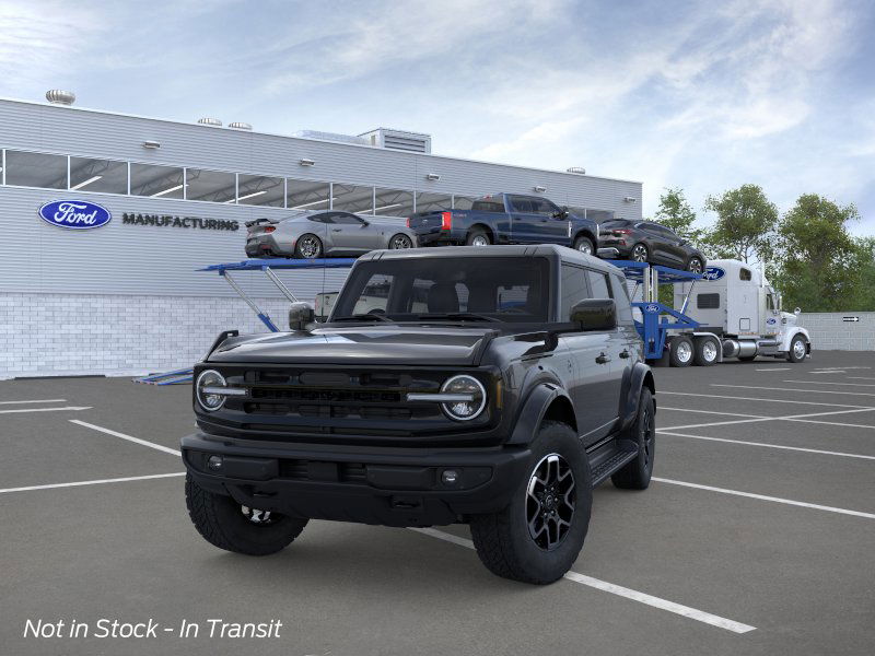 2025 Ford Bronco Outer Banks photo 2