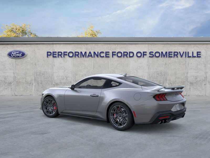 2025 Ford Mustang GT photo 4