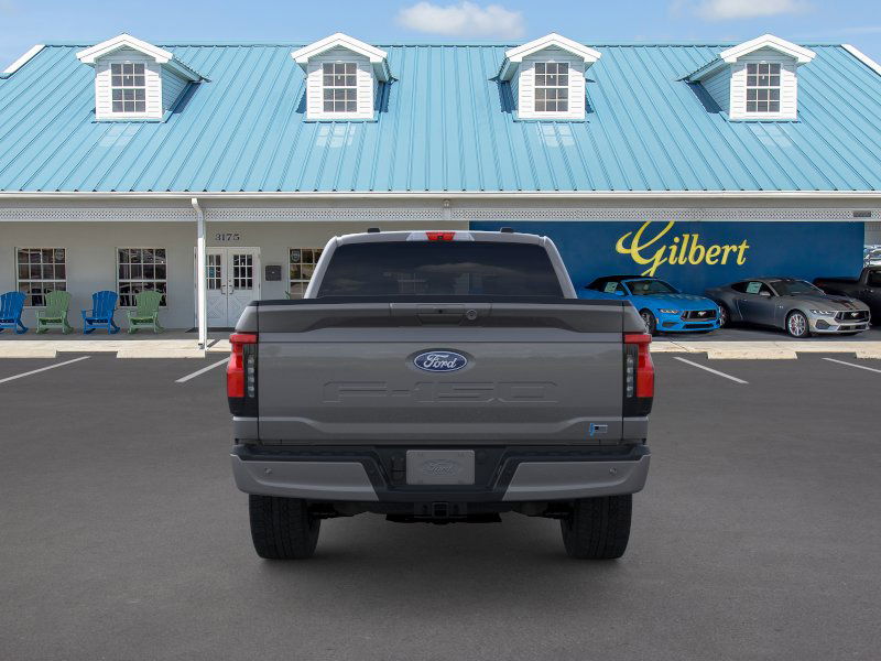 2025 Ford F-150 Lightning Flash photo 27