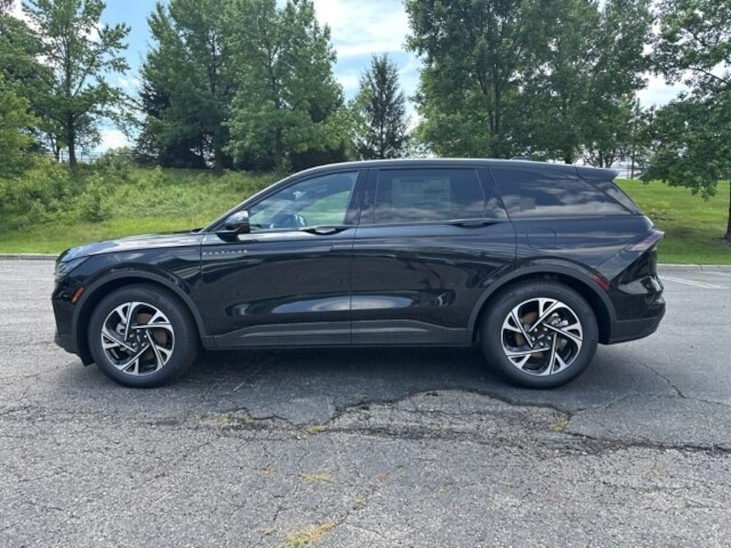 New 2025 Lincoln Nautilus Premiere CROSSOVERS