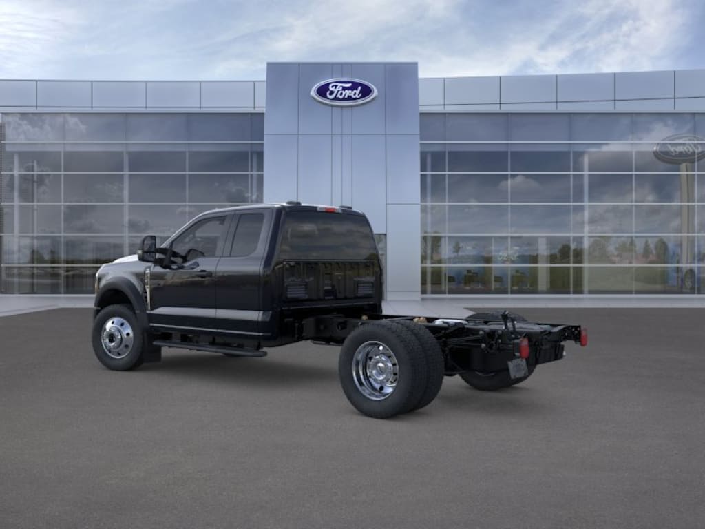 New 2026 Ford Super Duty F-450 DRW Truck Super Cab
