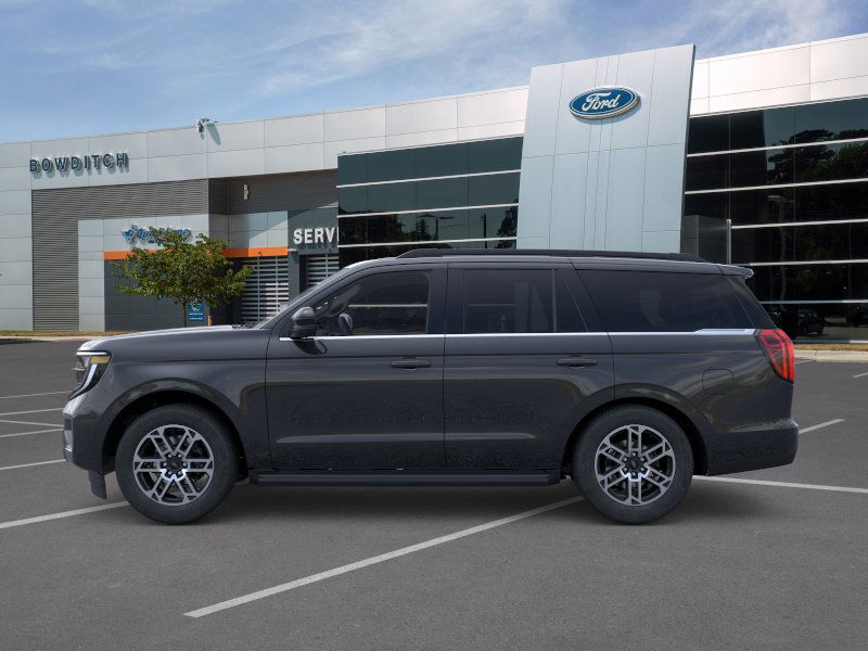 2025 Ford Expedition photo 2