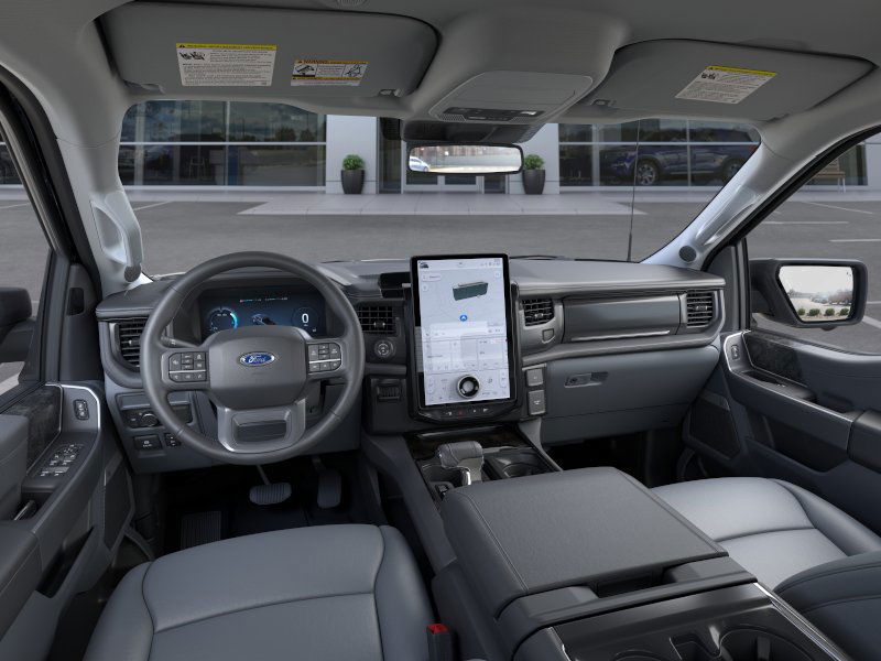 2025 Ford F-150 Lightning Flash - Photo 55