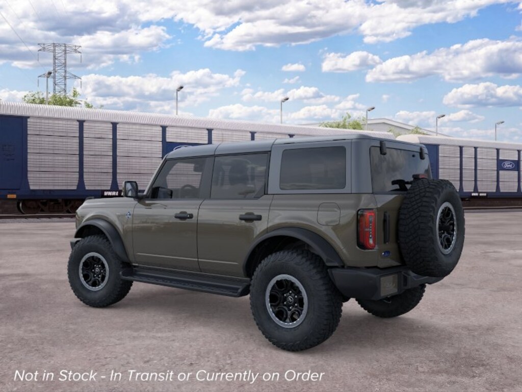 New 2026 Ford Bronco Outer Banks SUV