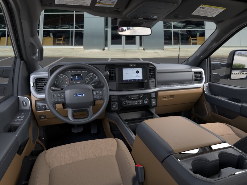 2025 Ford F-350 Super Duty XLT - Photo 15